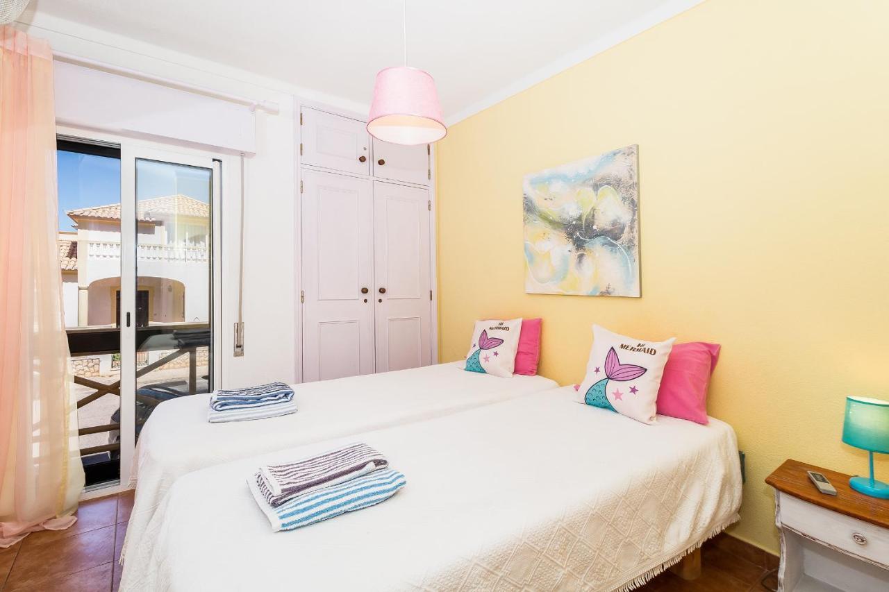 Passaro Azul Guesthouse By Algarve Golden Properties Lagos Exterior photo